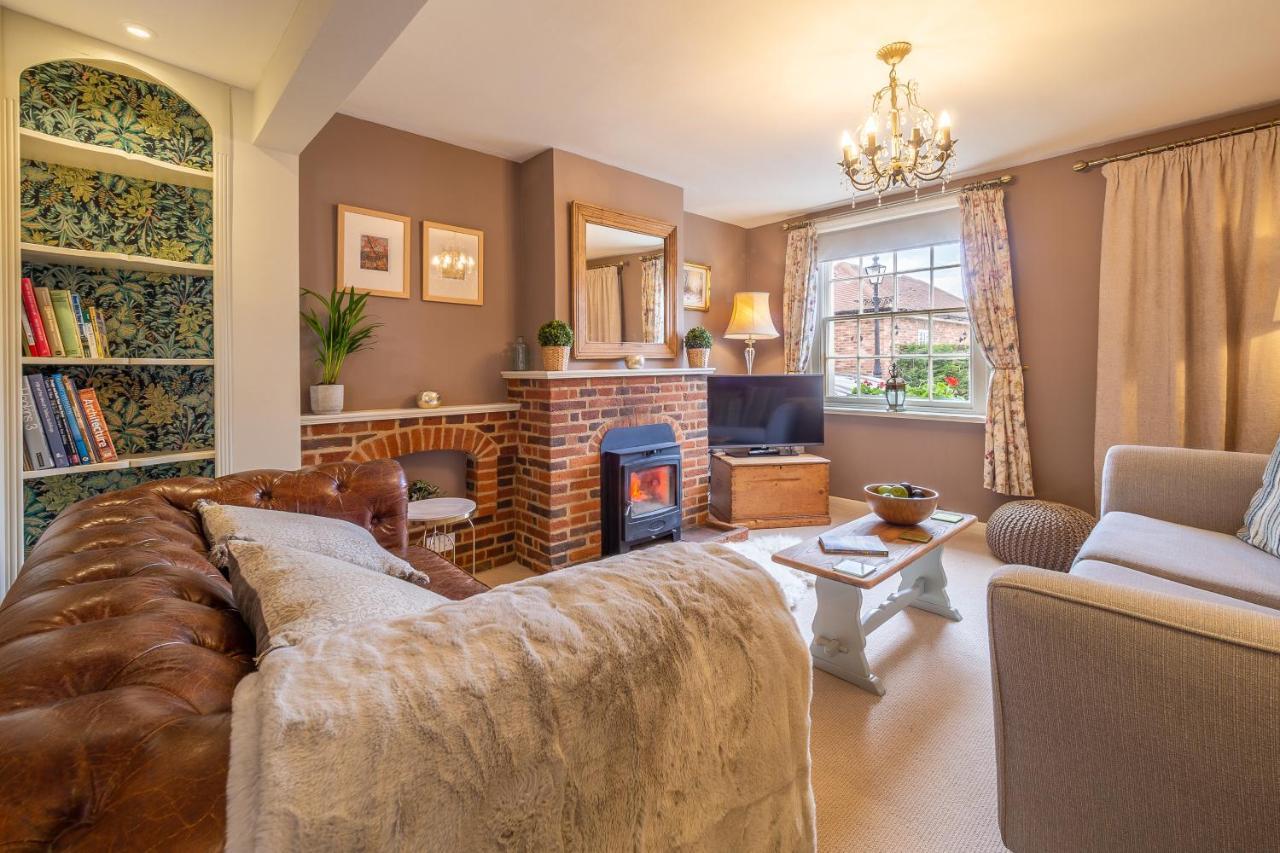 Immaculate Luxury Retreat In Pretty Village With Great Pubs - Box Valley Cottage Stoke by Nayland Eksteriør bilde