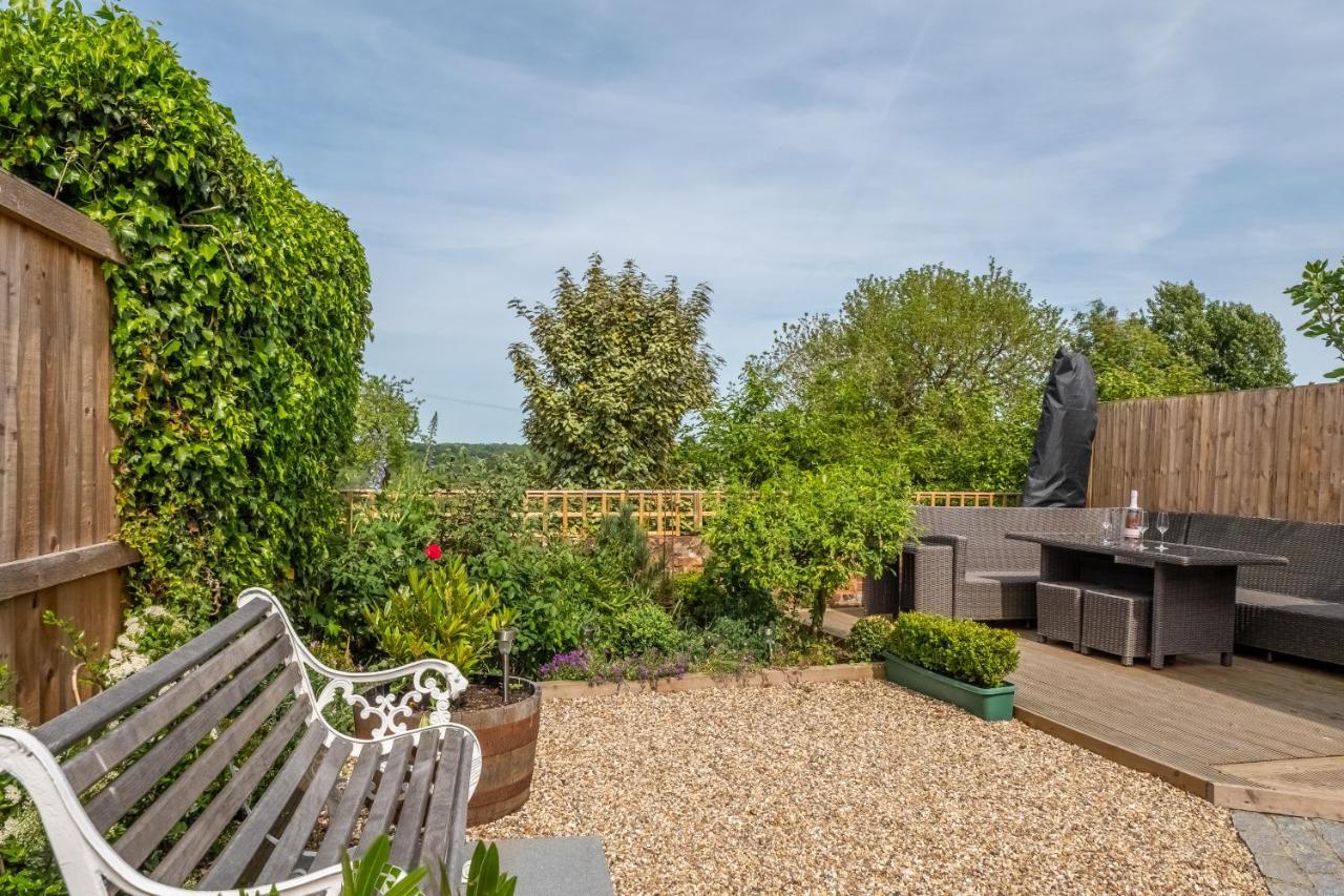 Immaculate Luxury Retreat In Pretty Village With Great Pubs - Box Valley Cottage Stoke by Nayland Eksteriør bilde